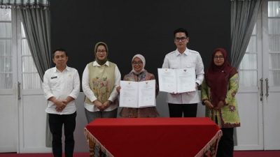 Rapat Pleno TPAKD Sumedang 2026 bersama Wabup Fajar Aldila di Gedung Negara