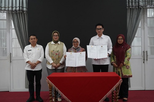 Rapat Pleno TPAKD Sumedang 2026 bersama Wabup Fajar Aldila di Gedung Negara