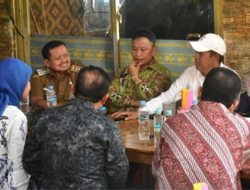 “Sekali Dayung, Banyak Selesai!” Sumedang Tancap Gas Entaskan Kemiskinan Lewat Program Bedah Rumah