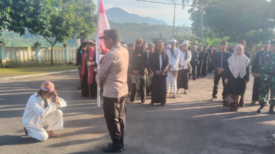 Ribuan Warga Ikuti Kirab Panji Sumedang Larang, Napak Tilas Sejarah Hari Jadi Sumedang ke-448