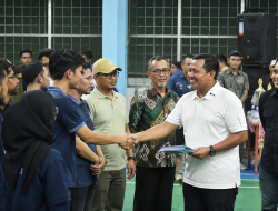 Serap Ratusan Pekerja Lokal, PT Sari Asih Mandiri Dapat Apresiasi Bupati Sumedang