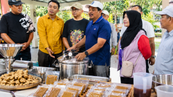 Teknologi pengolahan dan pengemasan vakum Sampeu Wedang khas Rancakalong, Sumedang.